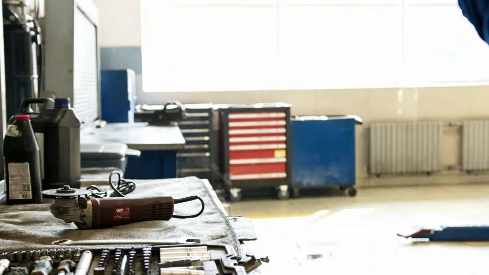 Vevor: Your Go-To for Industrial Gear and Tools? An In-Depth Look